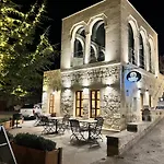 Sinasos Evleri Hotel *