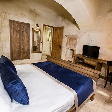 Hotel Sinasos Evleri *