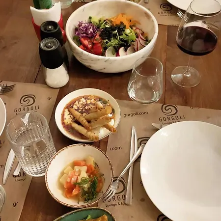 Hotel Sinasos Evleri