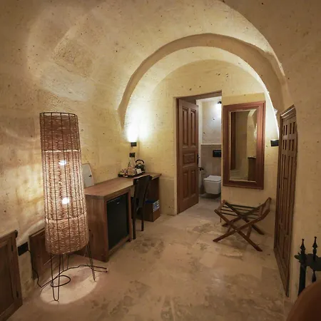 Hotel Sinasos Evleri *