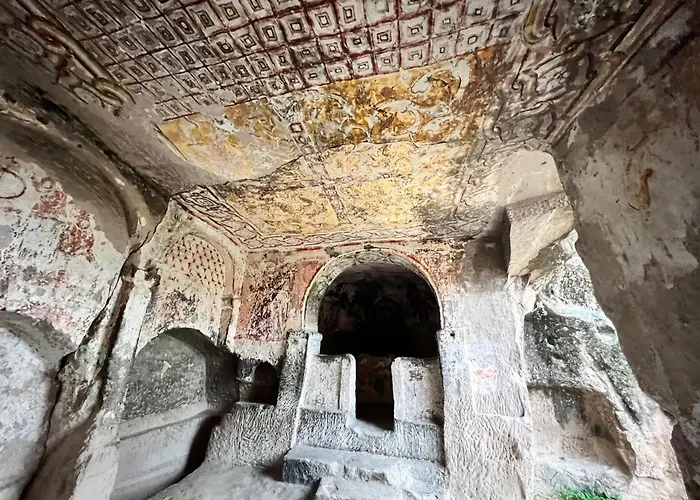 Sinasos Evleri 호텔